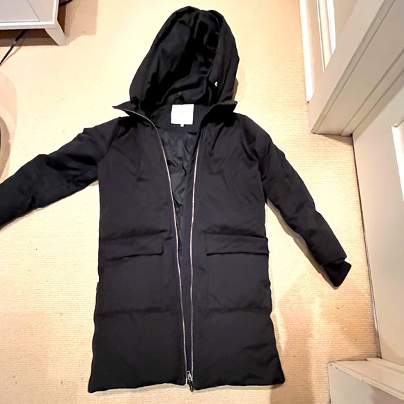 Minimum brand puffer coat. Black - Picture 1 of 8